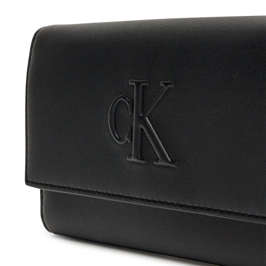 cartera-sculpted-long-fold-strap cartera-sculpted-long-fold-strap