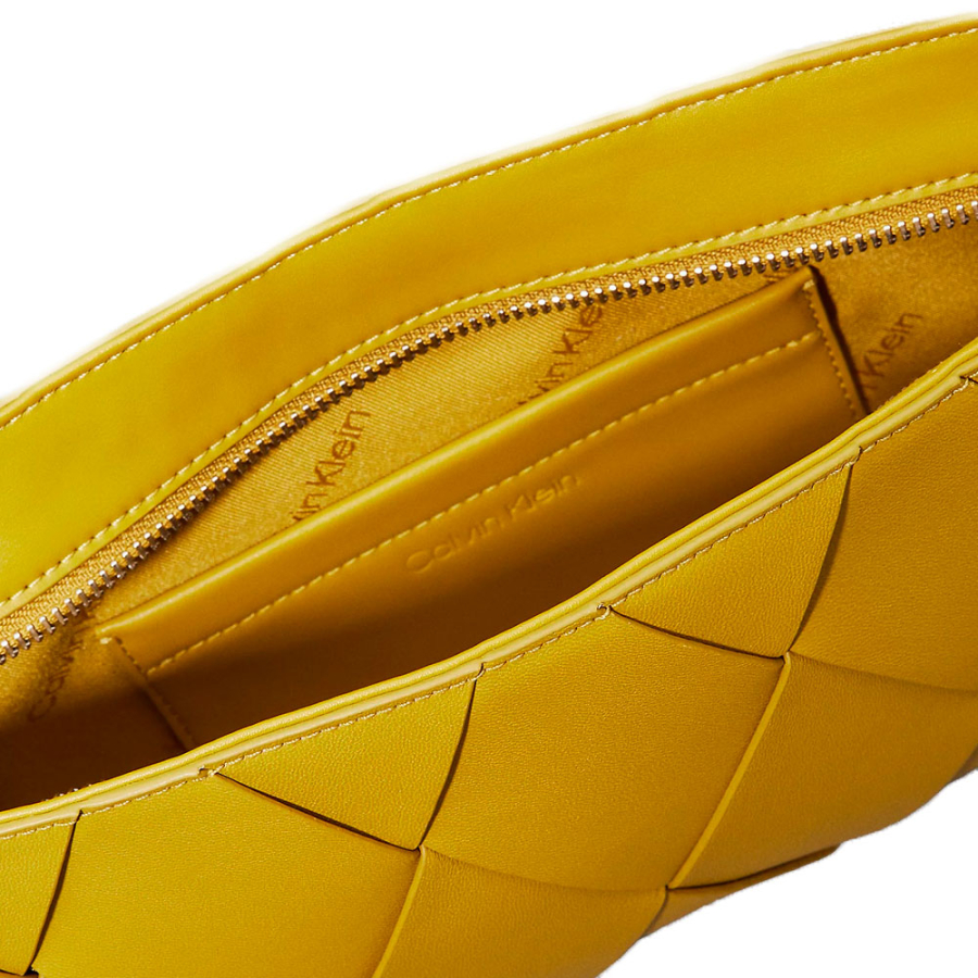 bolso-woven-elongated-shoulder bolso-woven-elongated-shoulder