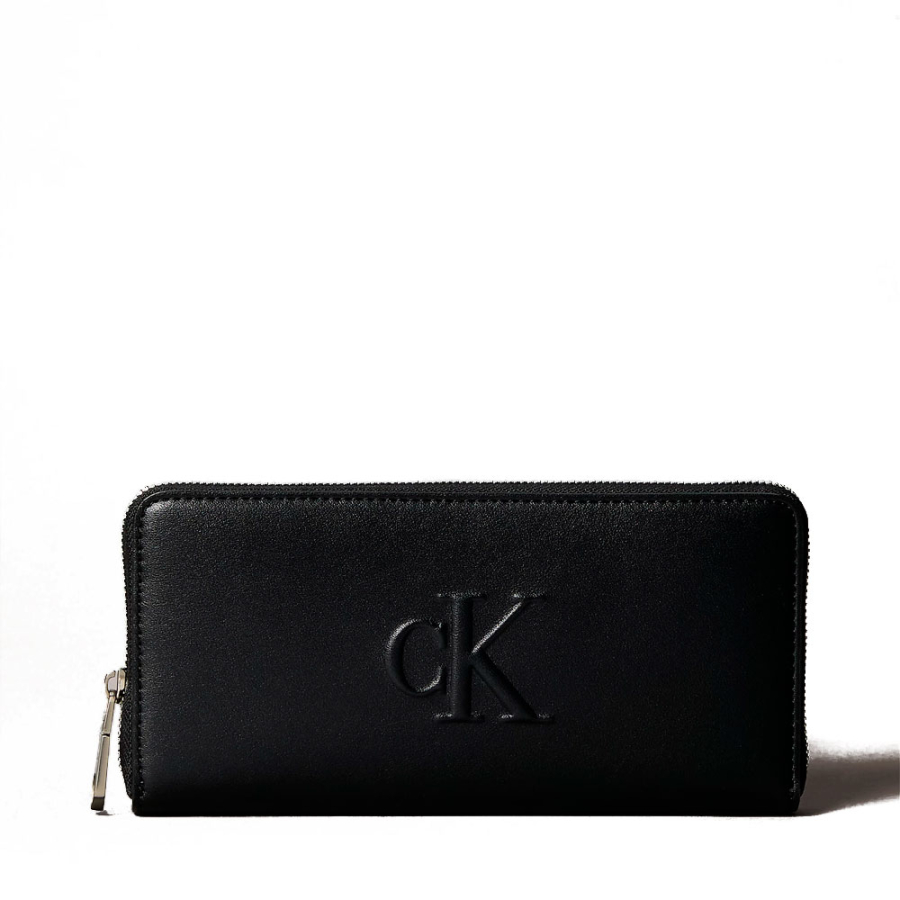 cartera-con-cremallera-en-el-contorno