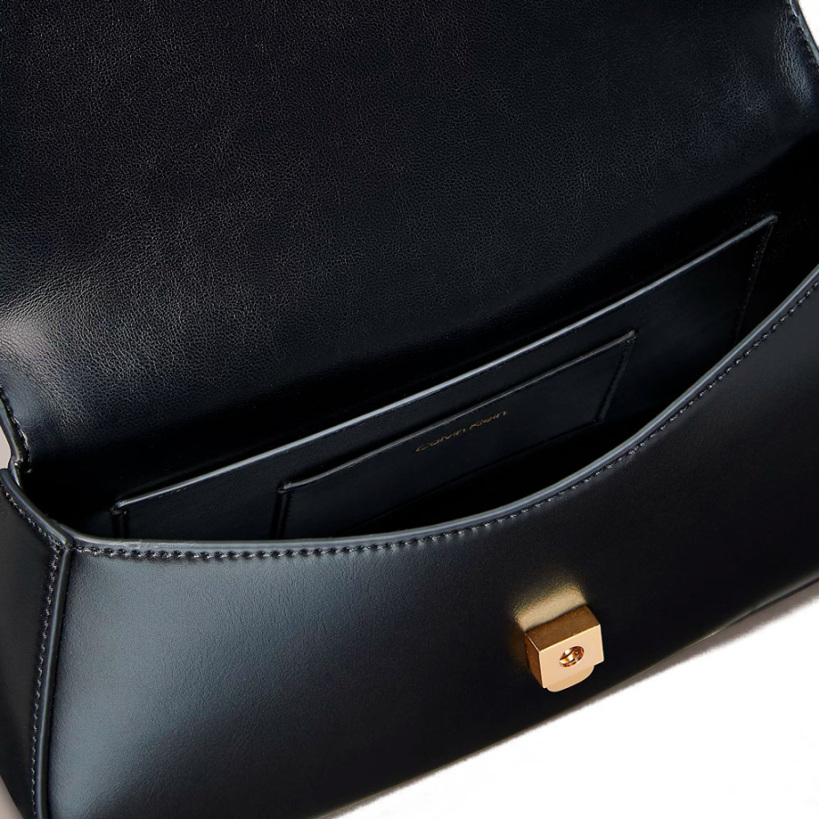 bolso-tote-con-herraje-con-logo-monograma bolso-tote-con-herraje-con-logo-monograma