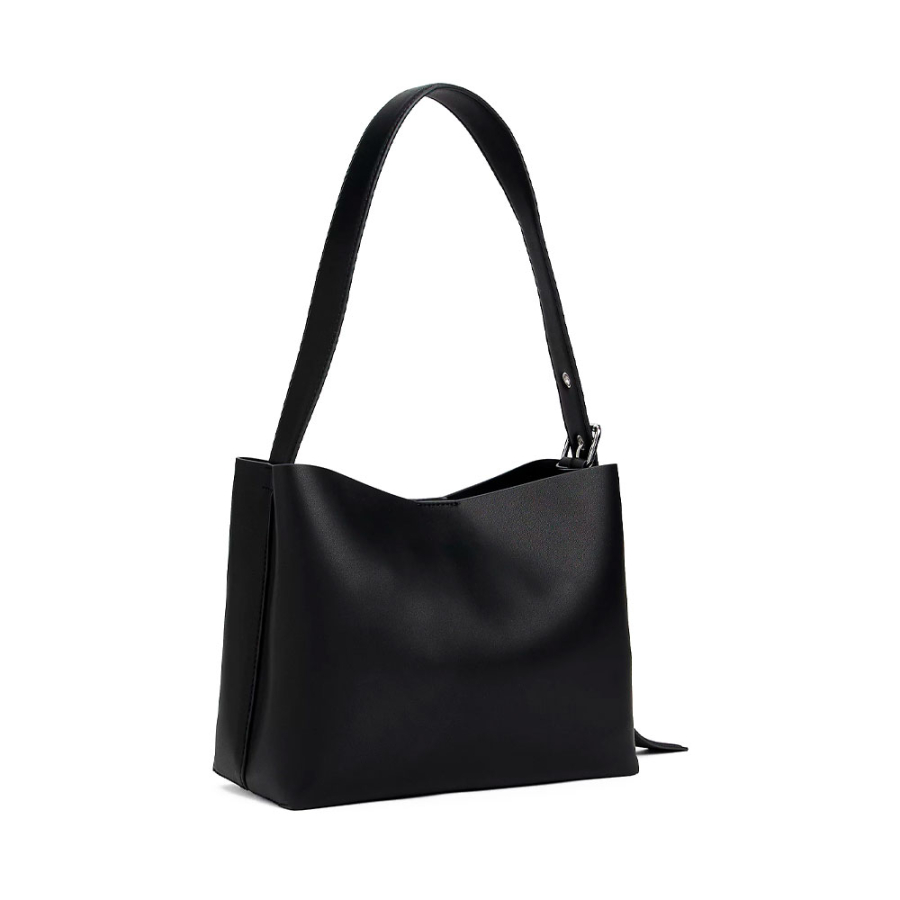 bolso-hobo-con-insignia-del-logo bolso-hobo-con-insignia-del-logo