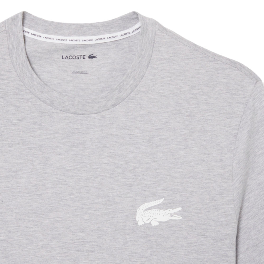 camiseta-loungewear-con-estampado-de-cocodrilo