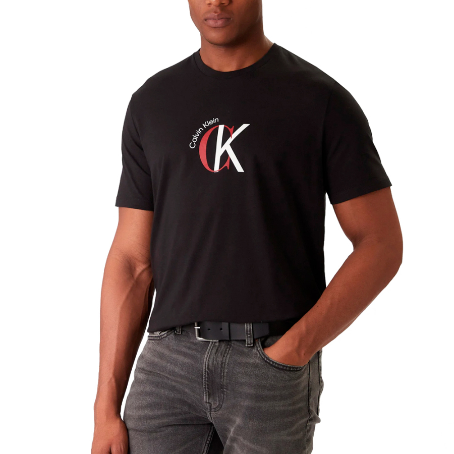 t-shirt-with-monogram-on-the-front t-shirt-with-monogram-on-the-front